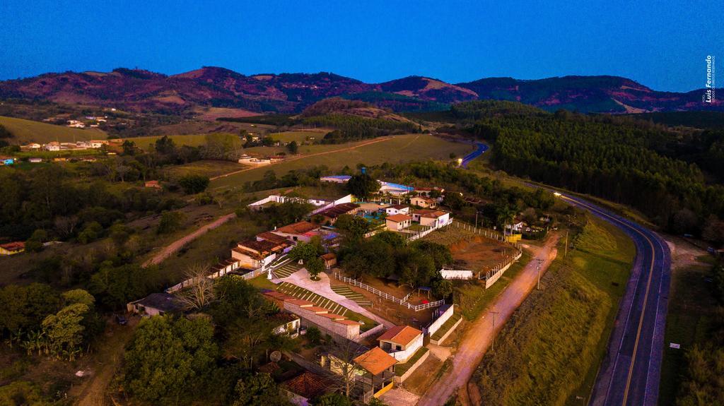 Lindóia Pousada Luz Da Lua מראה חיצוני תמונה
